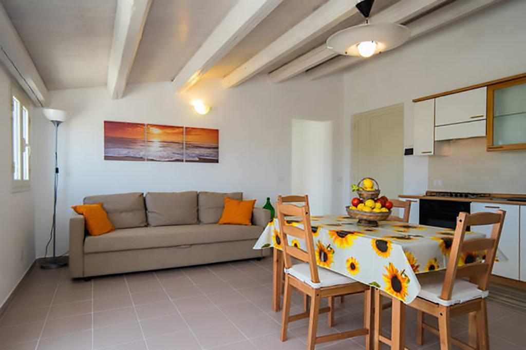 La Giara - Holiday Apartments Sampieri Exterior photo
